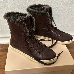 UGG Australia Luxe Croft Shearling Leather High Top Sneaker Boot Brown. Size 6.5
